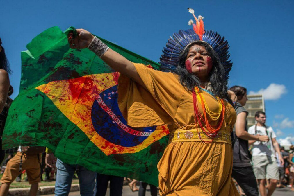 Direitos das Populações Indígenas no Brasil.